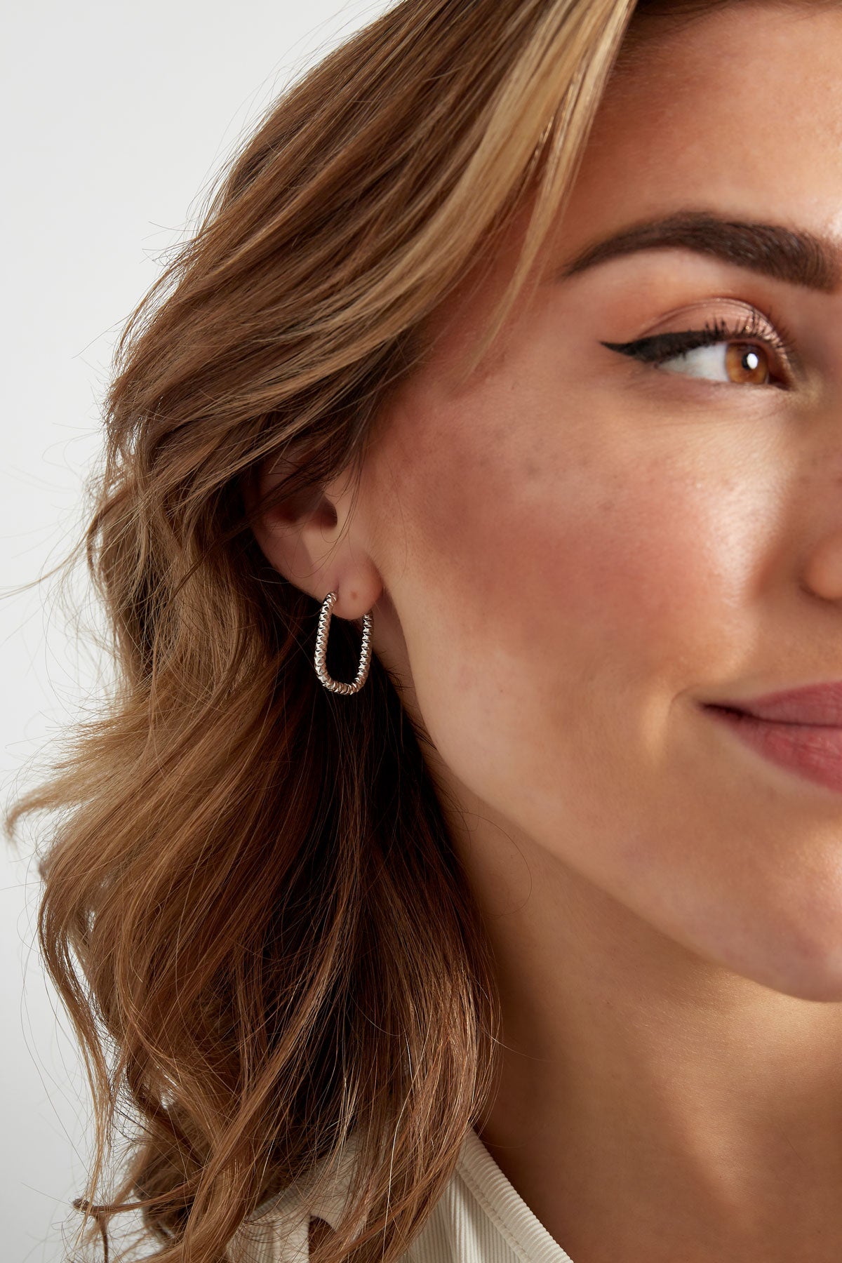 earrings ribbed elongated