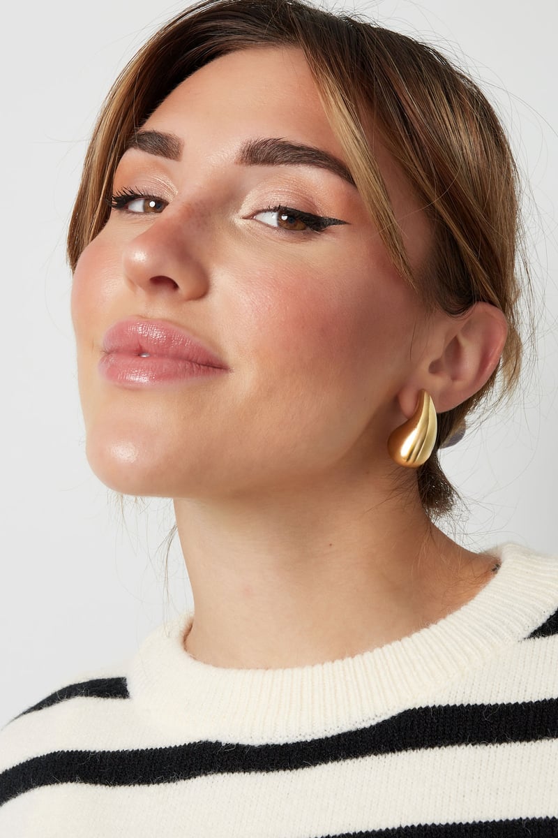 Women's Thick Dome Drop Earrings Made of Stainless Steel - Medium