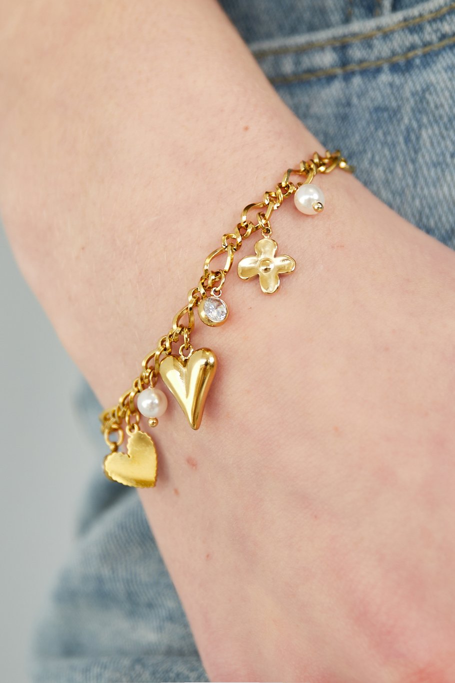 SPARKLING LOVE ARMBAND - GOUDEN ARMBAND