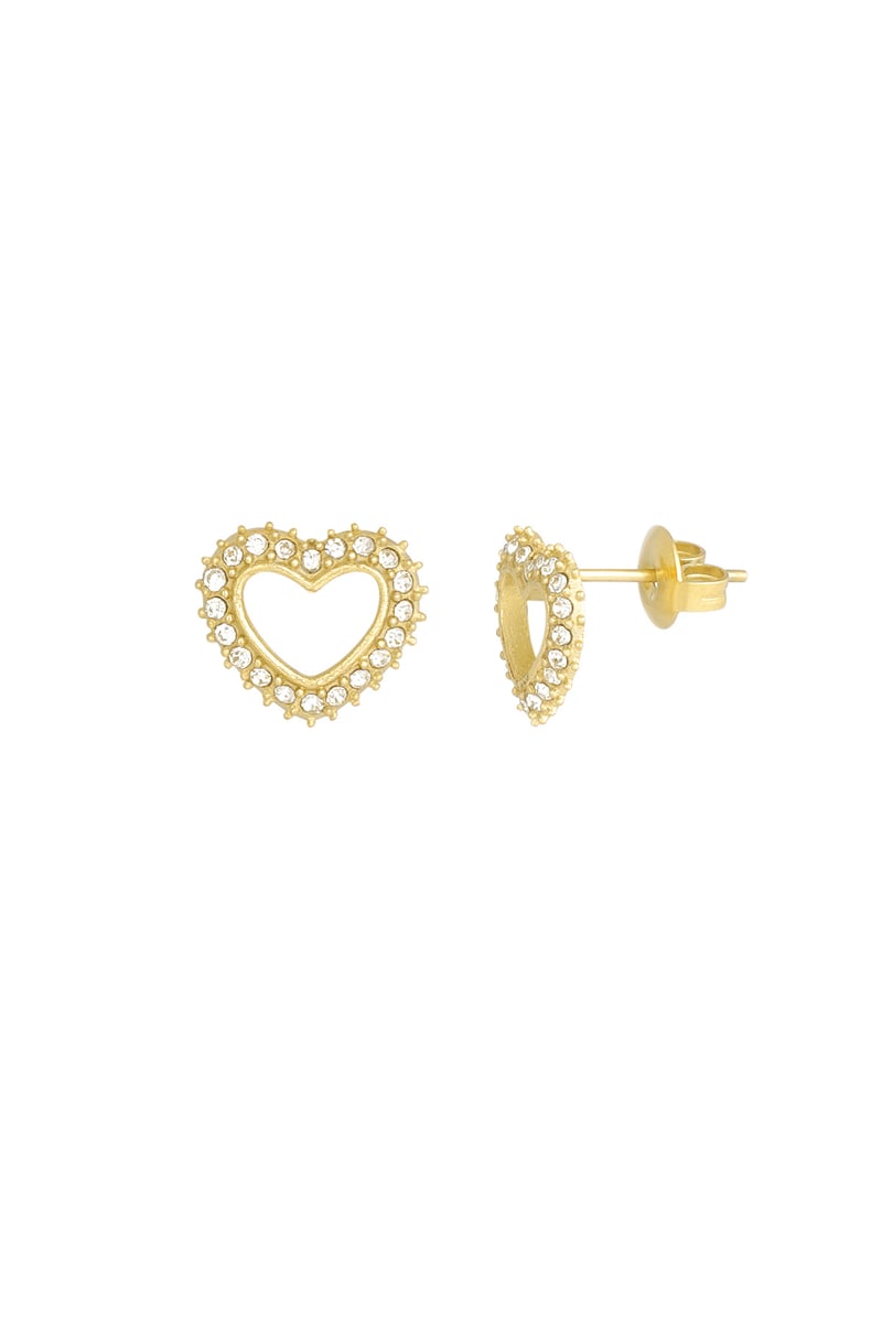 diamond heart studs