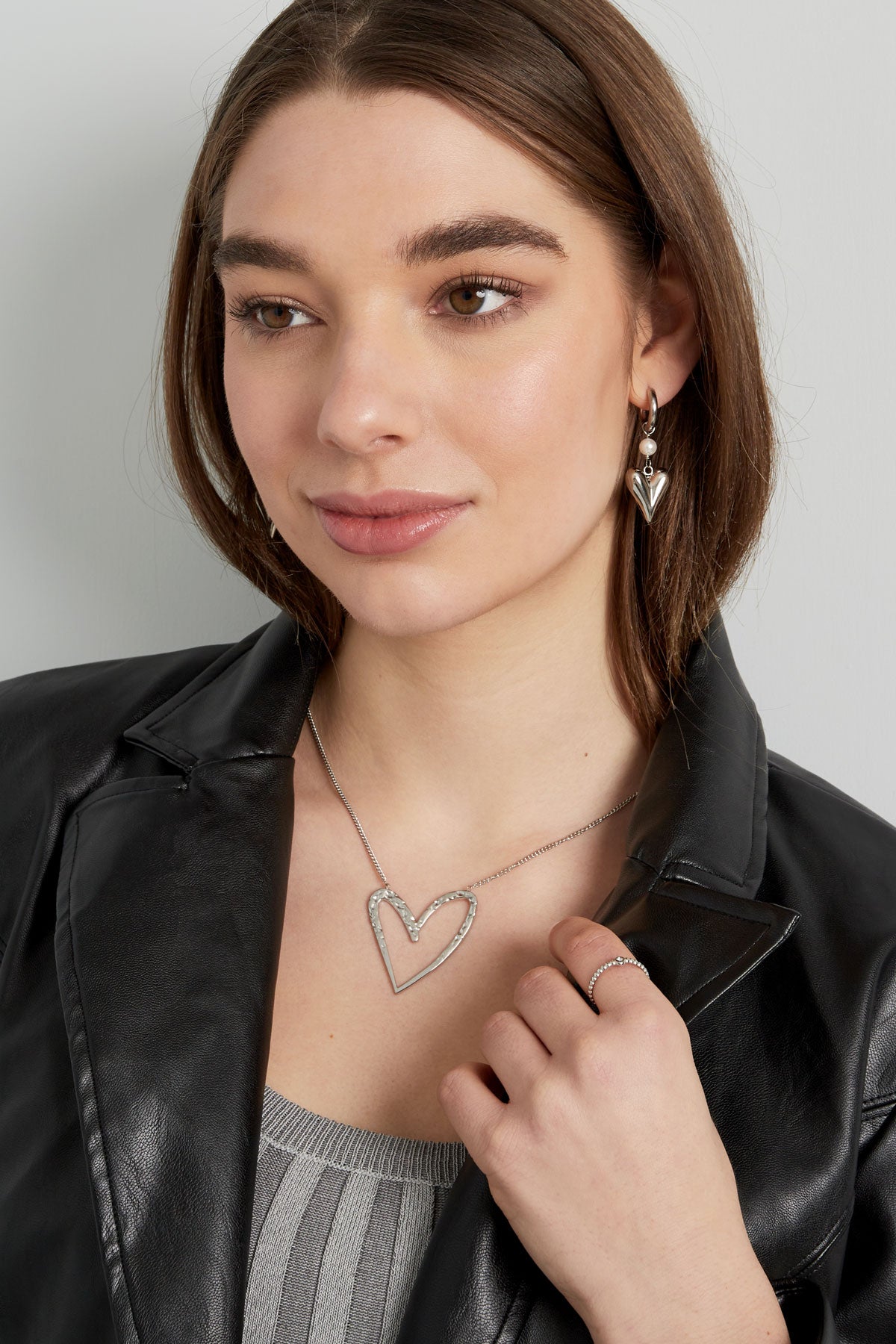 necklace heartbreaker