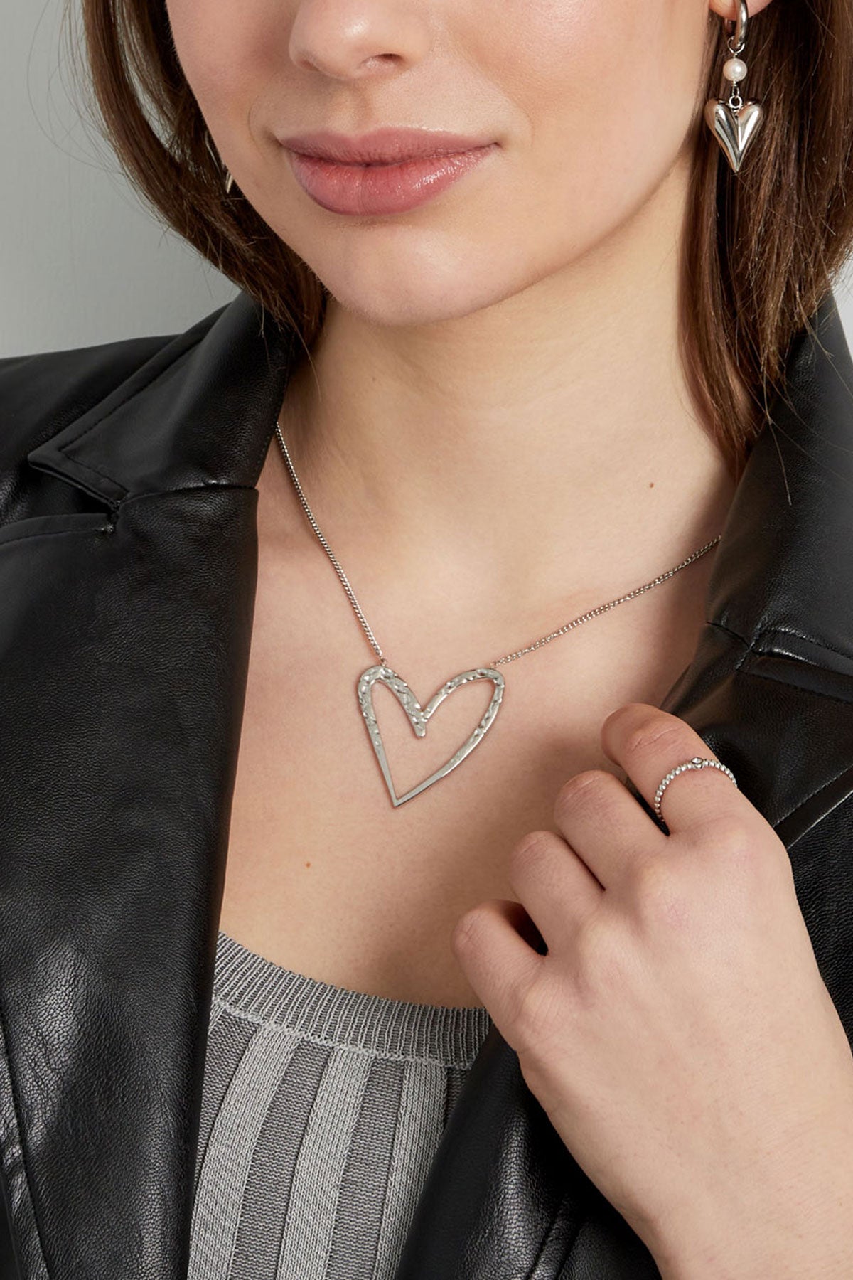 necklace heartbreaker