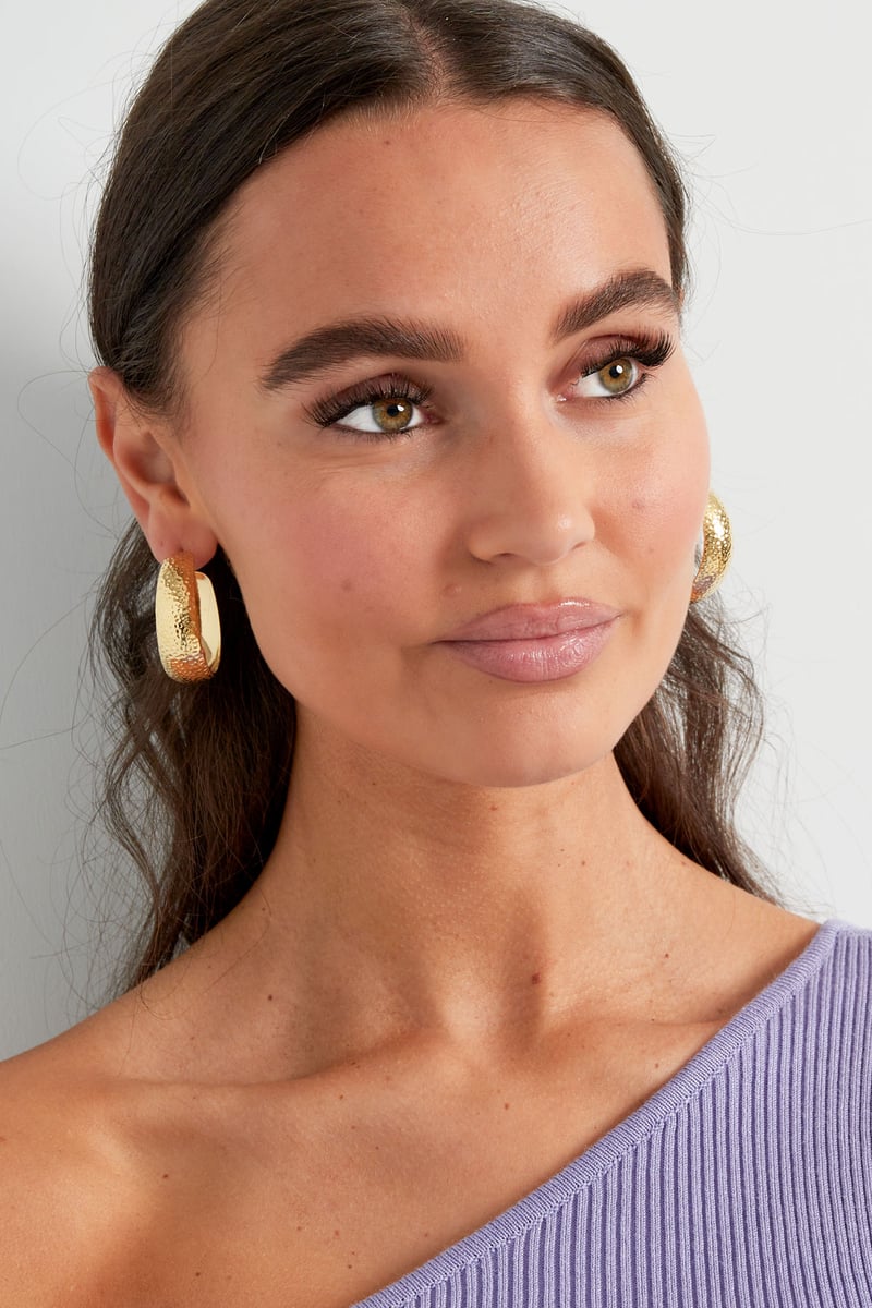 earrings bubbly structure