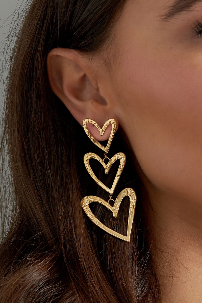 triple heart earring structure