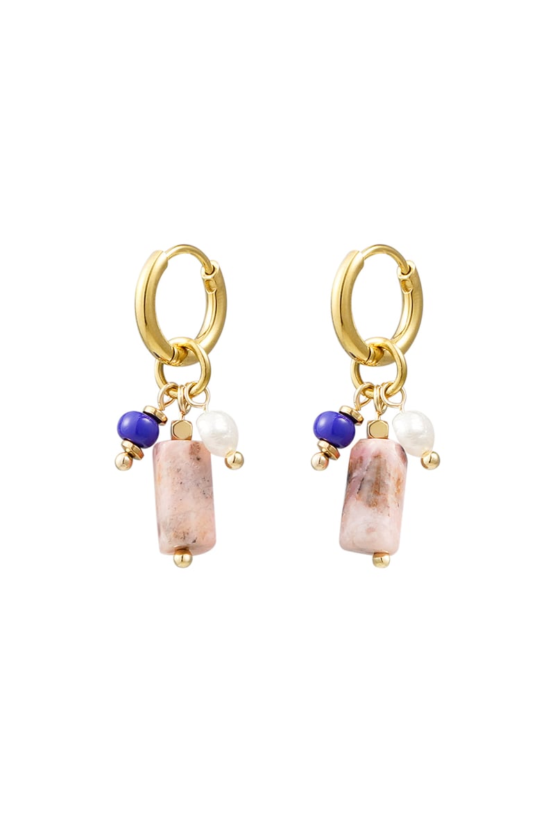 earring colorful details