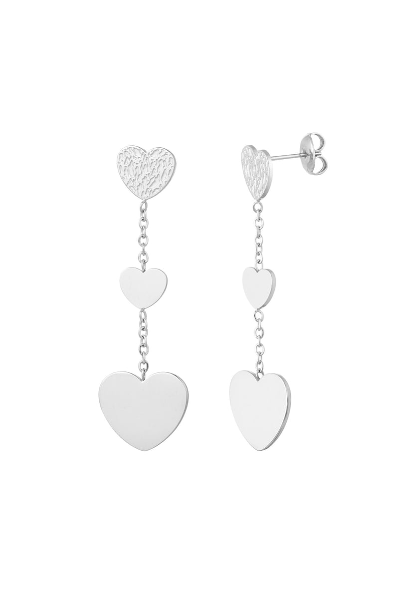 Charm earrings with Three heart-shaped