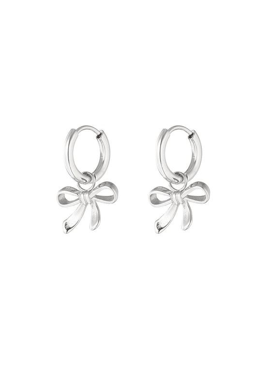 SILVER BOW HOOPS - OORBELLEN