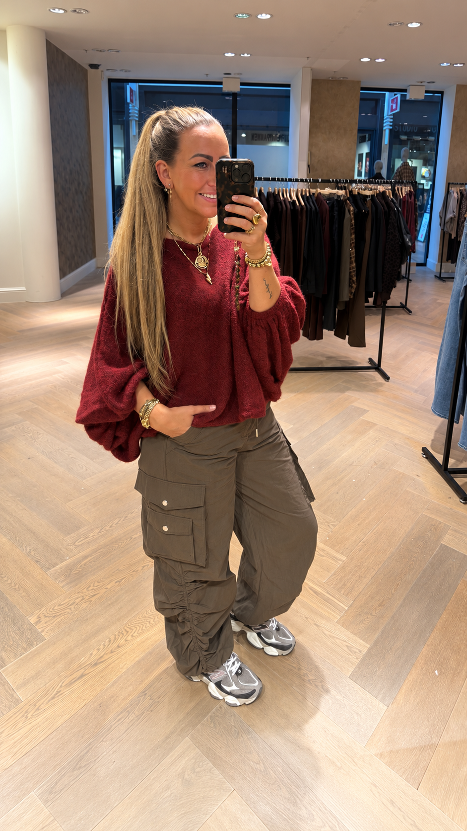 Broek amibika