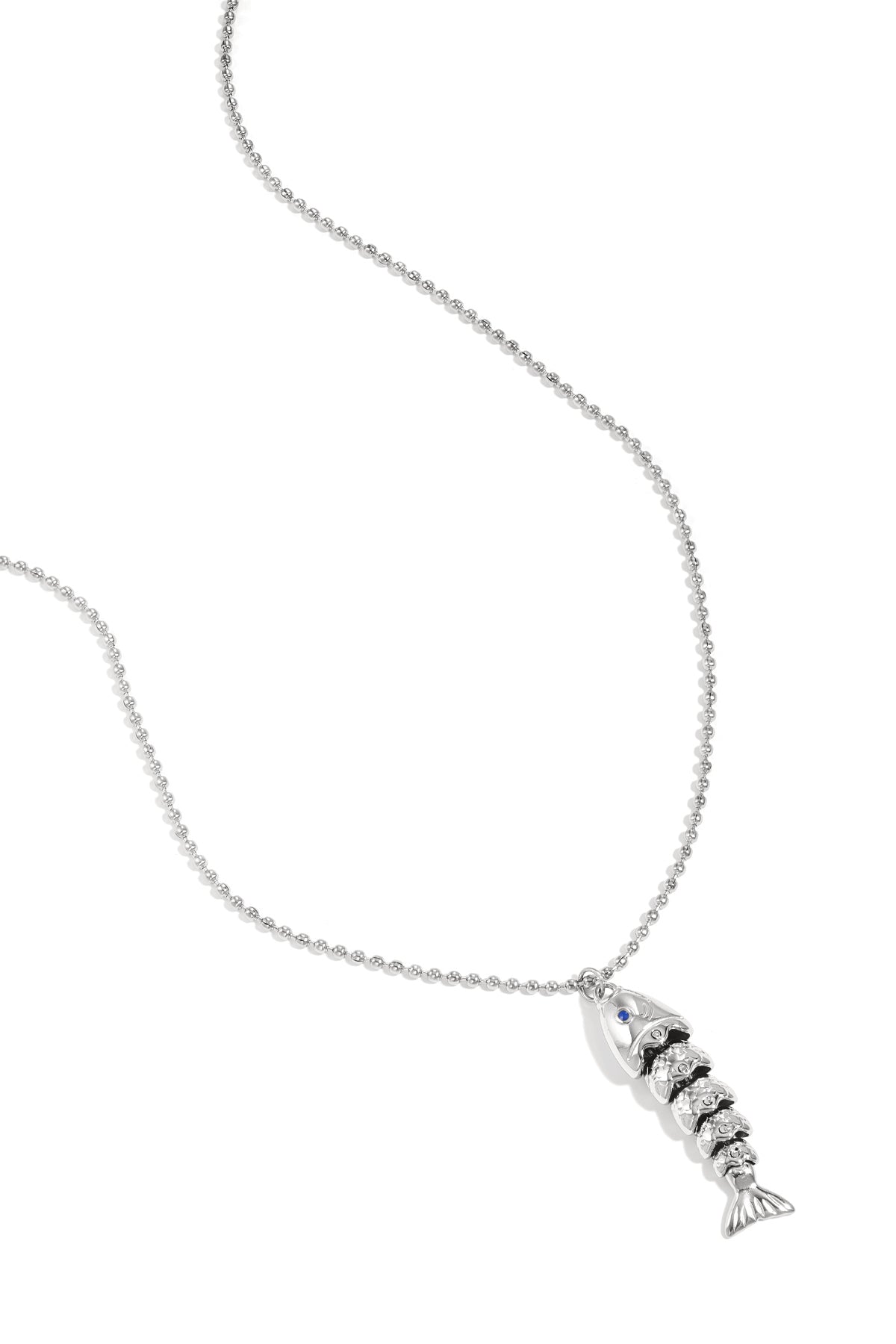 Necklace with moving fish charm