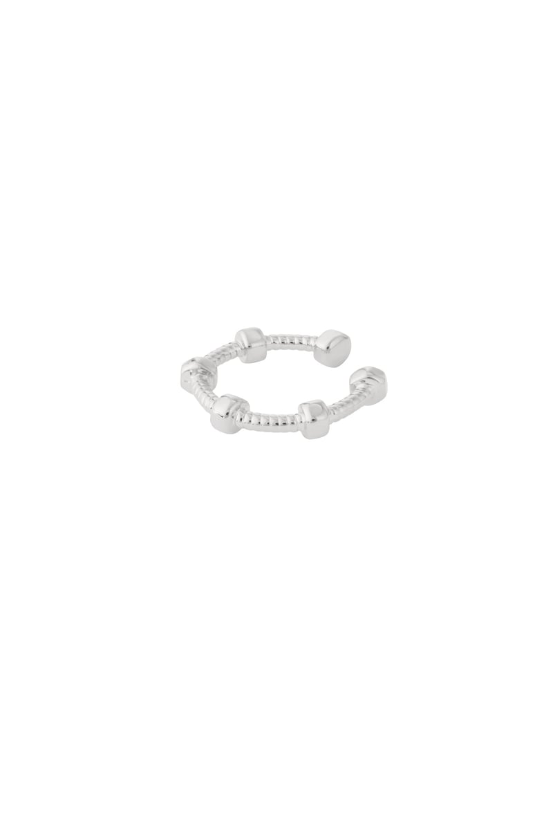 Ear cuff locked up