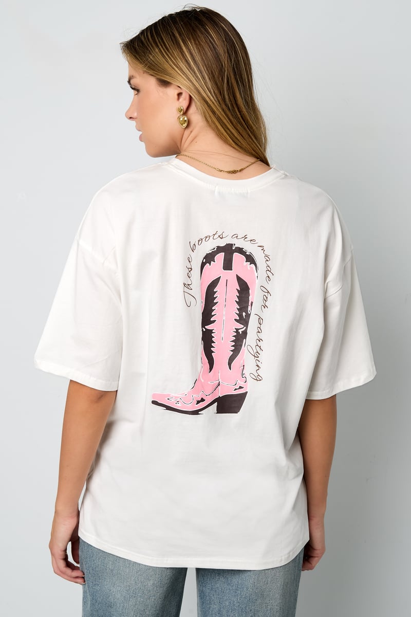 T-shirt Cowboy Boots
